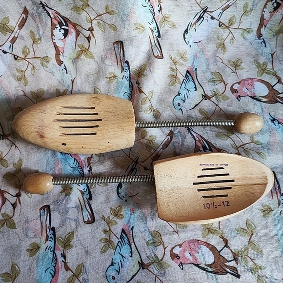 Allen Edmonds Wooden Cedar? Men's Wood Shoe Stretcher Form Size Large Adjustable - Picture 10 of 10